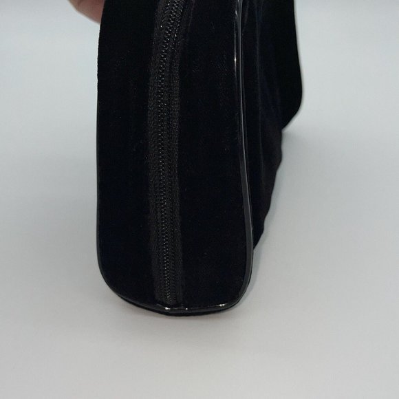 Chanel Parfums Black Velvet Travel Case Makeup Toiletry Bag 9x6" - Picture 7 of 12
